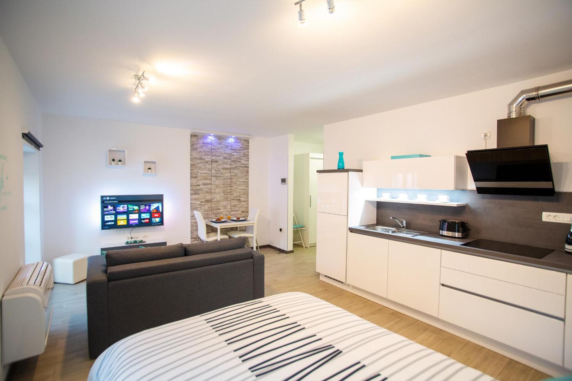 Azzurro Apartment Піран Екстер'єр фото